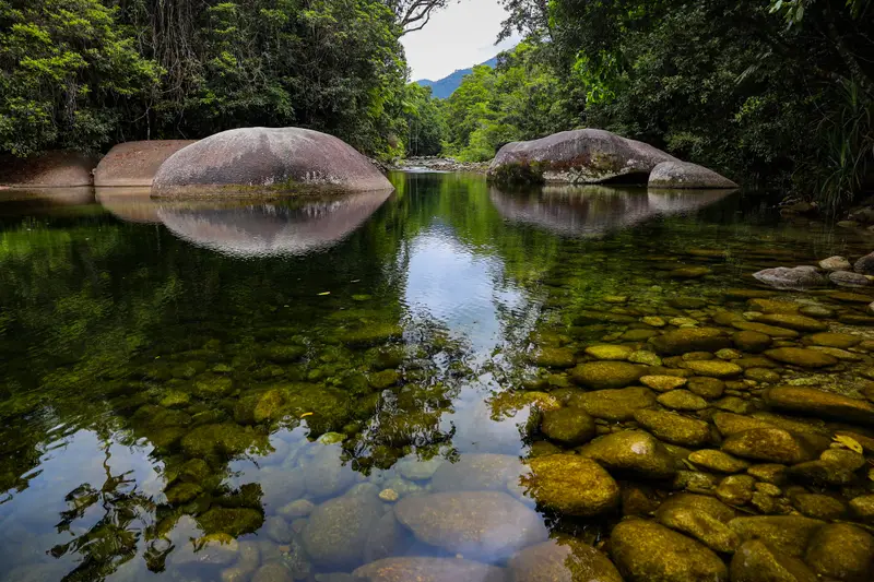 Babinda Boulders